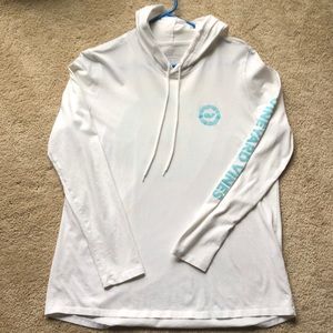 Vineyard Vines white long sleeve hooded T-shirt. Womens size large.
